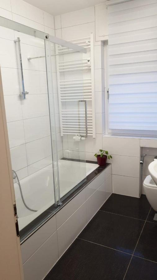 Ferienwohnung In بيليفيلد المظهر الخارجي الصورة