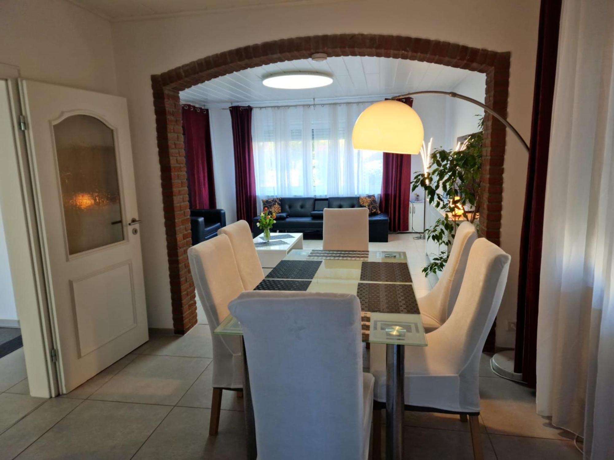 Ferienwohnung In بيليفيلد المظهر الخارجي الصورة